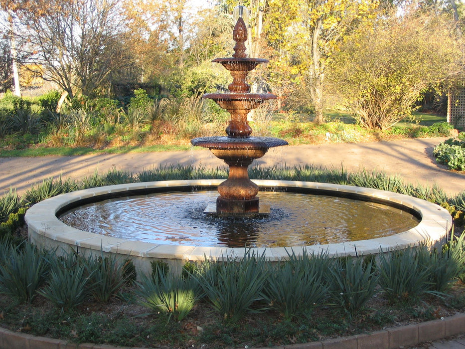 Garden fountain 