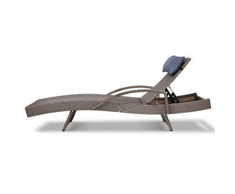 Side View of the Sun Lounge Furniture Wicker Rattan Day Bed